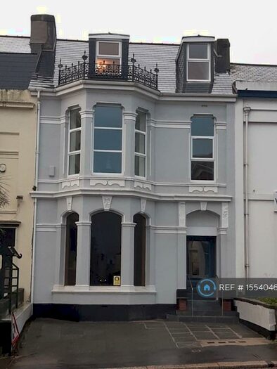 1 Bedroom Flat To Rent In North Hill, Plymouth, PL4