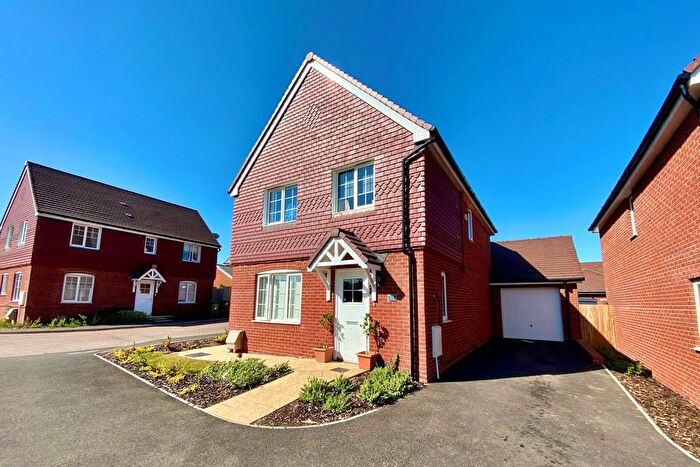4 Bedroom Detached House To Rent In Olympic Park Road, Augusta Park, Andover, SP11