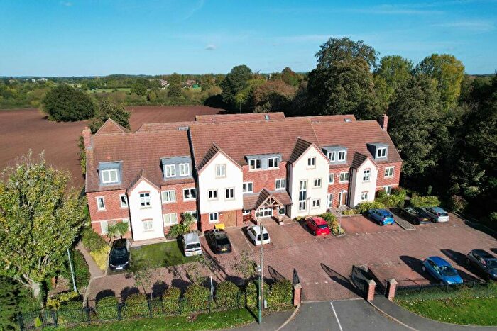 1 Bedroom Apartment For Sale In Salmon Court, Stratford Road, Wellesbourne, Warwick, CV35
