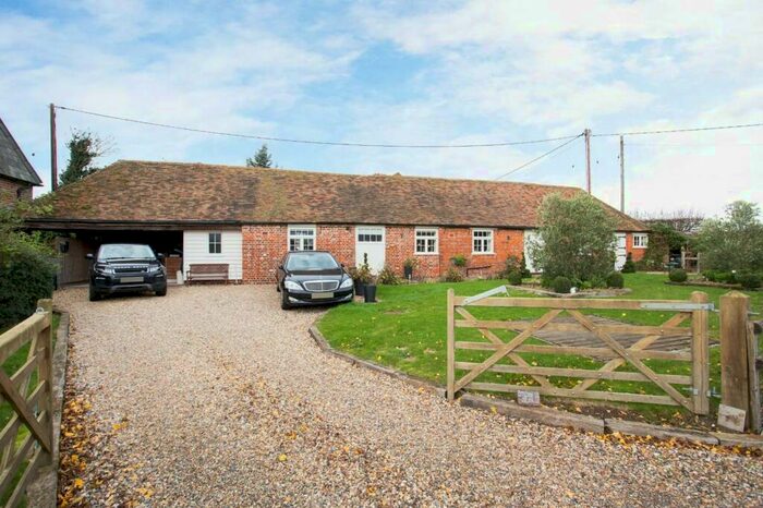 2 Bedroom Detached House For Sale In Shottenden, Howletts Farm, CT4