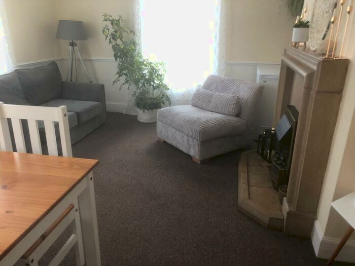 1 Bedroom Apartment To Rent In Springfield Road, Gorleston, NR31