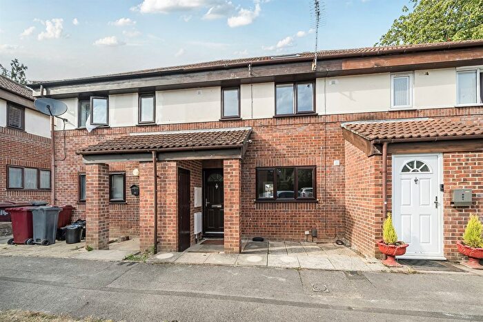 4 Bedroom Terraced House To Rent In August End, Reading, RG30