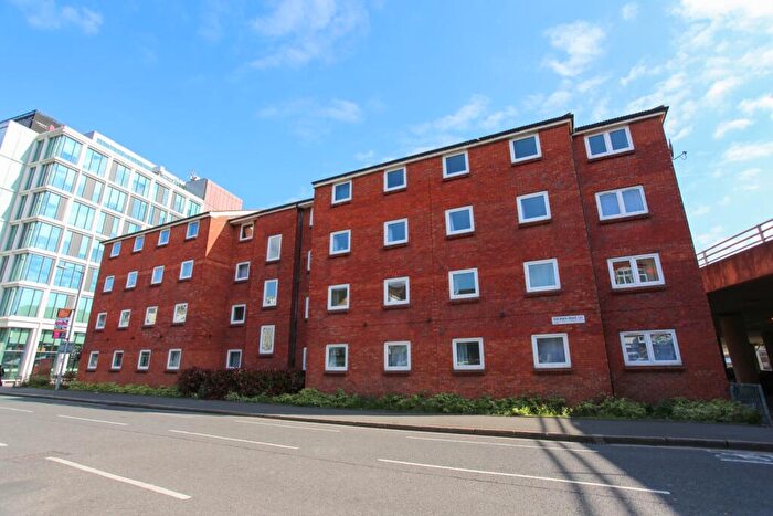 Studio To Rent In Block M Red Brick House, Lea Road, Luton, Bedfordshire, LU1