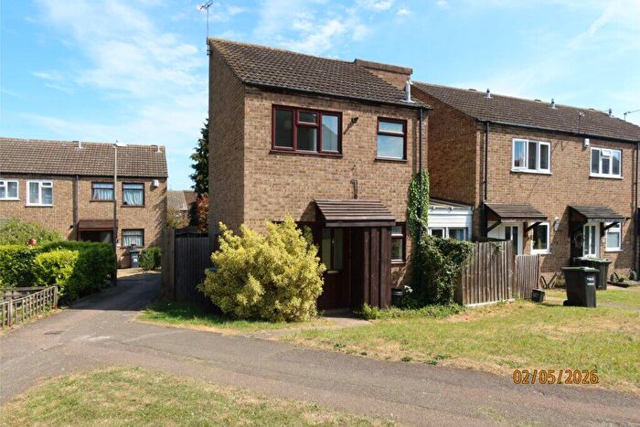 1 Bedroom End Of Terrace House To Rent In Apsledene, DA12