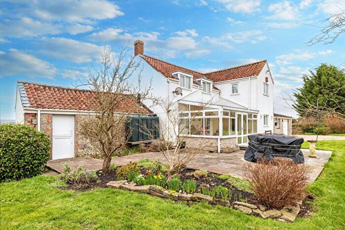 3 Bedroom Detached House For Sale In Meareway, Meare, Glastonbury, Somerset, BA6