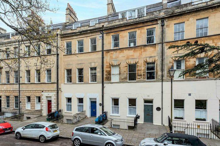 2 Bedroom Apartment To Rent In Grosvenor Place, Bath, BA1