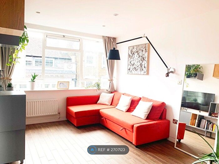 1 Bedroom Flat To Rent In St Martins Lane, London, WC2N