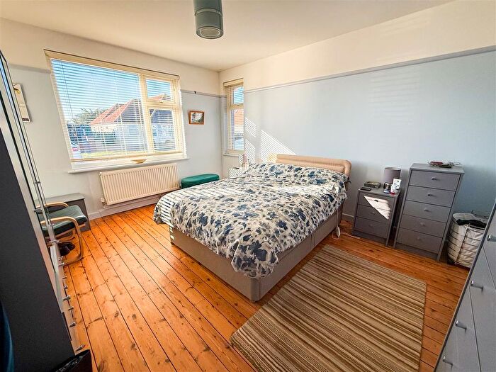 2 Bedroom Detached Bungalow For Sale In Bournemouth Road, Holland-On-Sea, Clacton-On-Sea, CO15