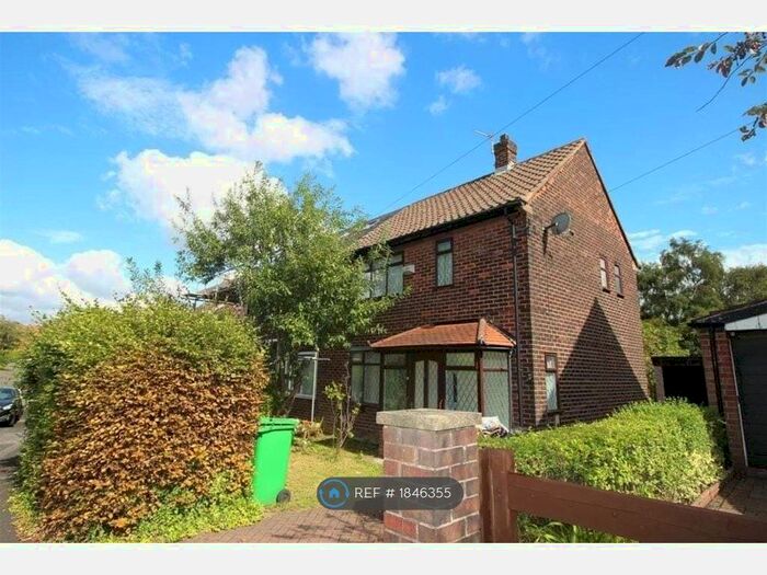 2 Bedroom Semi-Detached House To Rent In Sherwell Road, Manchester, M9