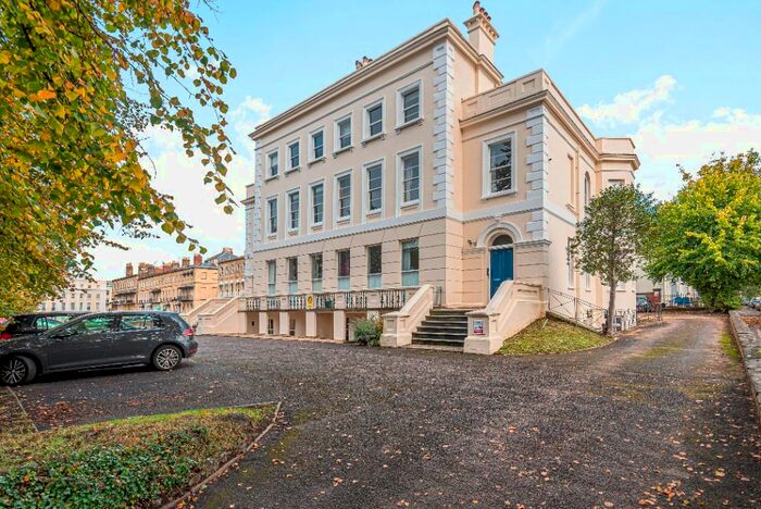 2 Bedroom Flat To Rent In London Road, Charlton Kings, GL52