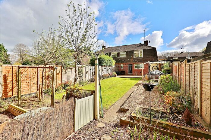 3 Bedroom Semi-Detached House For Sale In Ripley Road, Send, Woking, Surrey, GU23