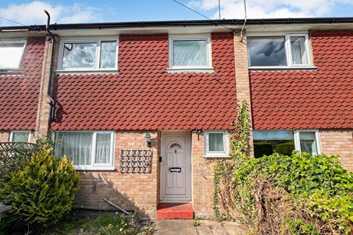 3 Bedroom Terraced House For Sale In Leacroft, Ascot, SL5