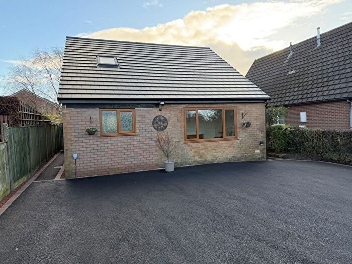3 Bedroom Detached House For Sale In Halfpenny Lane, Longridge, PR3