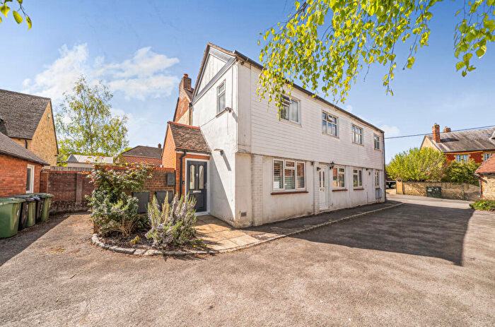 2 Bedroom Apartment For Sale In Hathaways, Wheatley, Oxfordshire, OX33