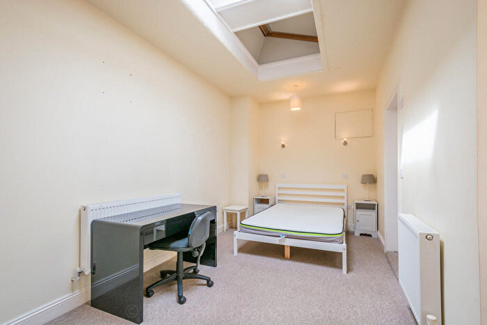 2 Bedroom Flat To Rent In Barton Buildings, Bath, BA1