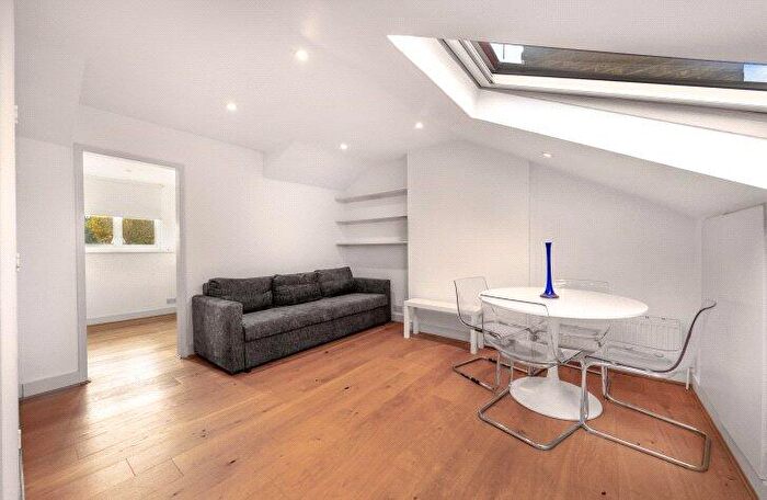 1 Bedroom Flat To Rent In Elsworthy Road, Primrose Hill, NW3