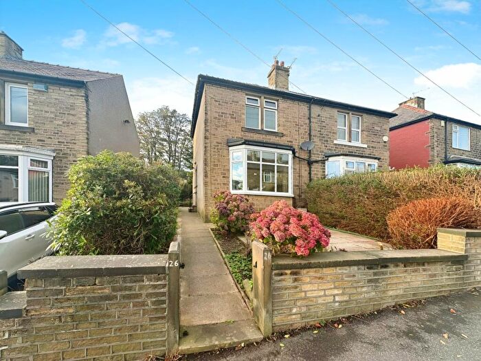 2 Bedroom Semi-Detached House To Rent In Heatherfield Crescent, Huddersfield, West Yorkshire, HD1