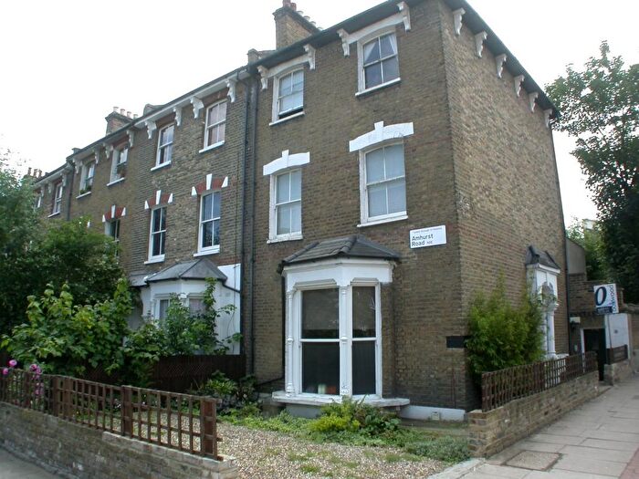 4 Bedroom Flat To Rent In Amhurst Road, London, N16