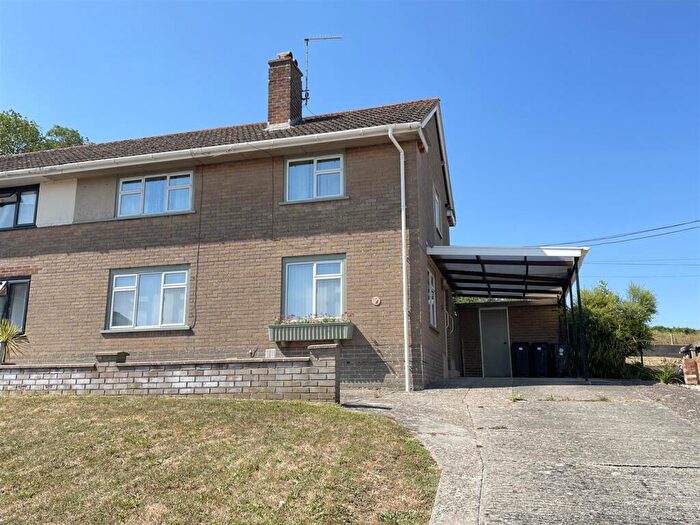 3 Bedroom Semi-Detached House For Sale In Whitlock Rise, Bishopstone, Salisbury, SP5