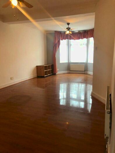 3 Bedroom Terraced House To Rent In Fourth Avenue, Manor Park, E12