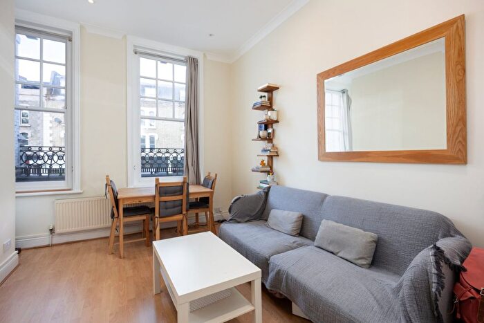 1 Bedroom Flat To Rent In Upper Richmond Road, Putney Hill, SW15