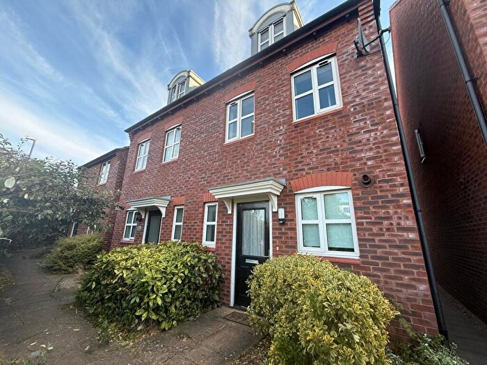 3 Bedroom Semi-Detached House To Rent In Sunbeam Way, Coventry, CV3