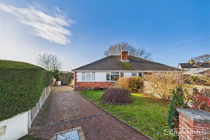 2 Bedroom Semi-Detached Bungalow To Rent In Bromfield Close, Mold, CH7