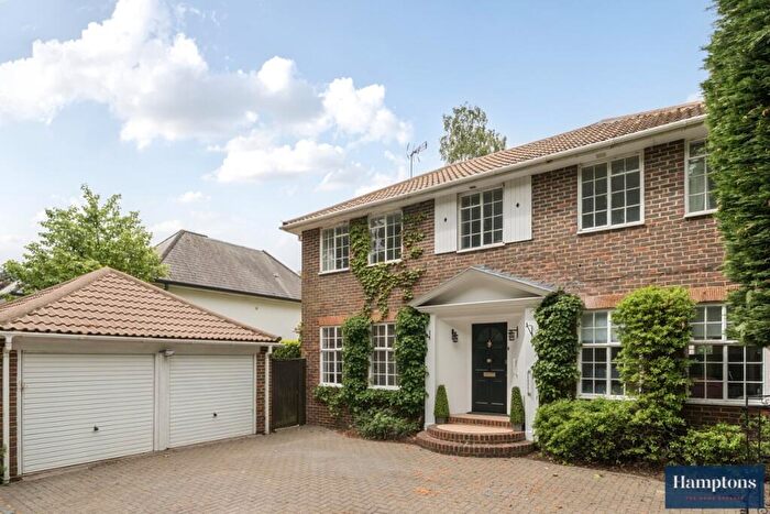 4 Bedroom Detached House To Rent In Station Road, Ascot, SL5