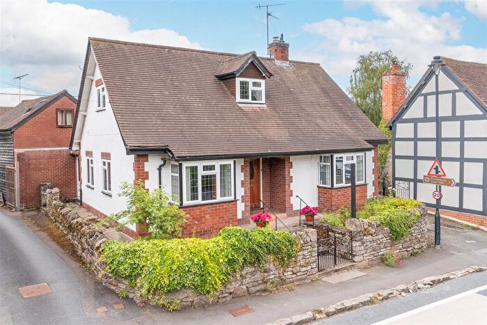 4 Bedroom Detached House For Sale In High Street, Pembridge With Annex, HR6