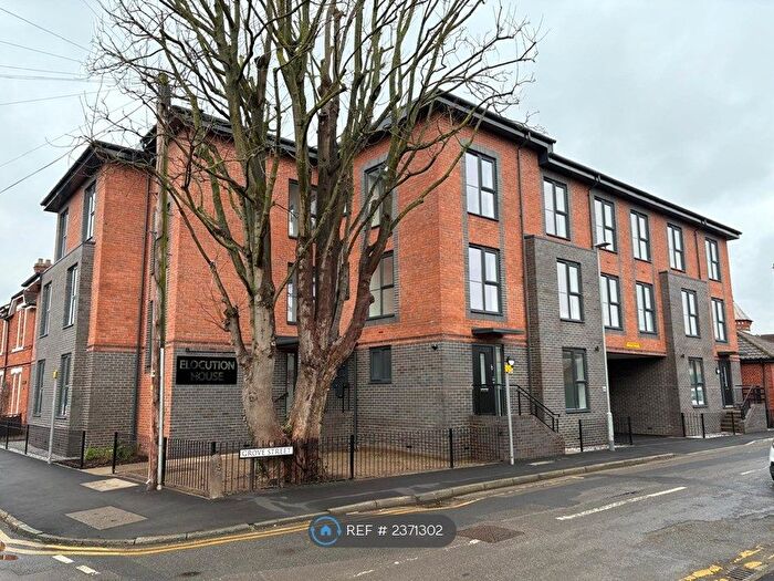 2 Bedroom Flat To Rent In Elocution House, Beeston, Nottingham, NG9