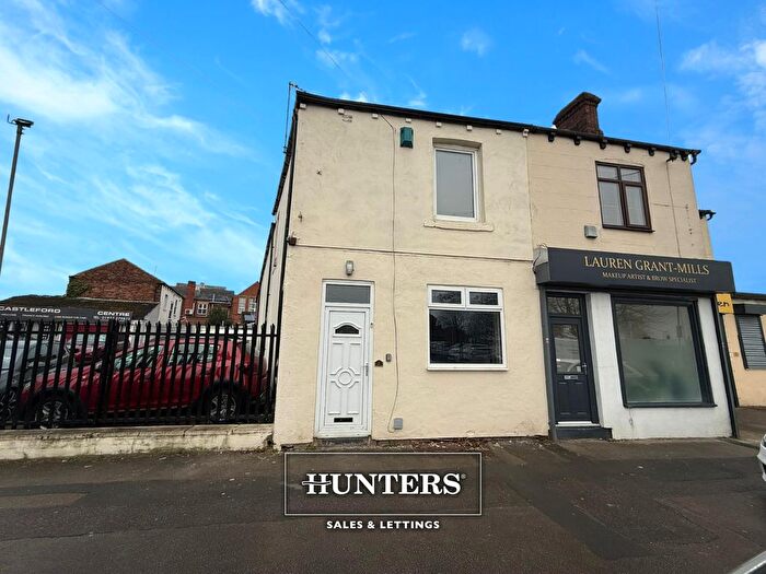 5 Bedroom Semi Detached House For Sale In Aketon Road, Castleford, WF10