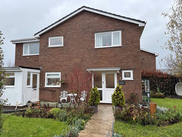 4 Bedroom Detached House For Sale In Pencommin, Llangynidr, Crickhowell, Powys., NP8