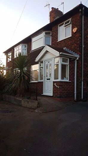 3 Bedroom House To Rent In Perry Road, Nottingham, NG5