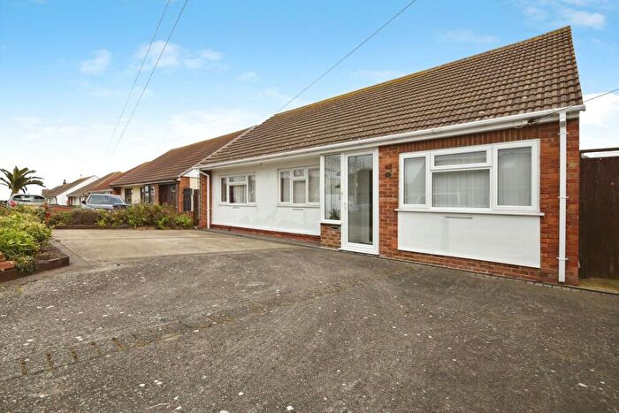 3 Bedroom Detached Bungalow For Sale In Clarence Avenue, Cliftonville, CT9
