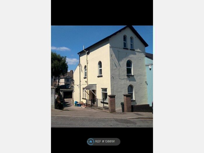 1 Bedroom Flat To Rent In Dunraven House, Newport, NP20