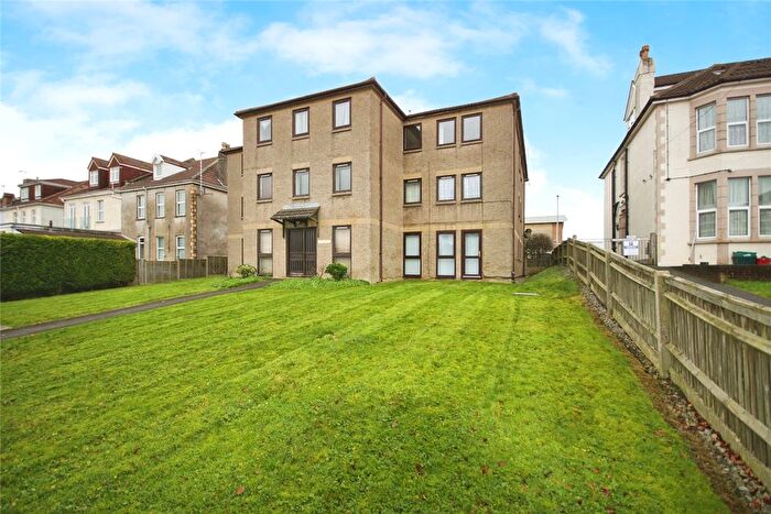 1 Bedroom Flat For Sale In Gloucester Road North, Filton, Bristol, Gloucestershire, BS34