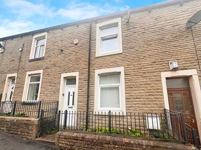 1 Bedroom Terraced House To Rent In Nairne Street, Burnley, Lancashire, BB11