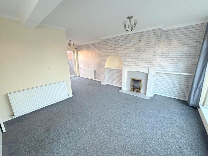 4 Bedroom Semi Detached House For Sale In Dodgeons Close, Poulton Le Fylde, FY6