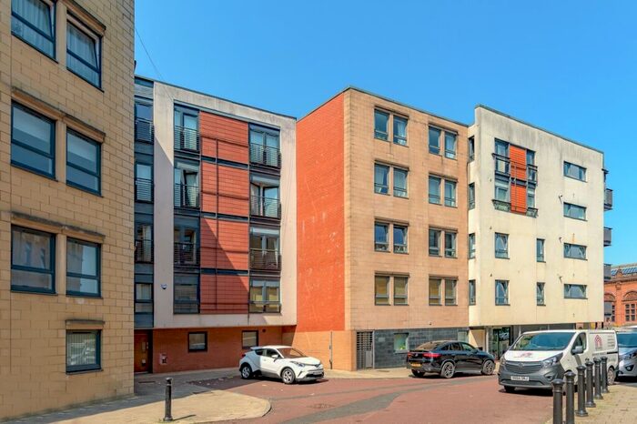 2 Bedroom Flat To Rent In Hastie Street, Flat /, Kelvingrove, Glasgow, G3