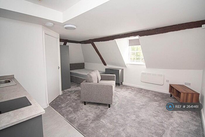 1 Bedroom Flat To Rent In Nether Hall, Retford, DN1