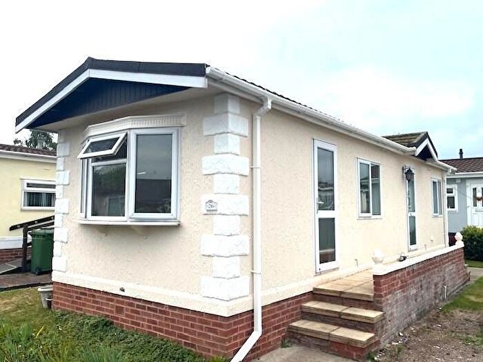 2 Bedroom Park Home For Sale In Old Mill Lane, Forest Town, NG19