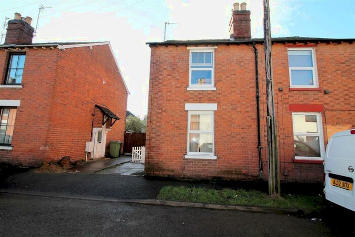 2 Bedroom End Of Terrace House To Rent In Victoria Road, Longford, Gloucester, GL2