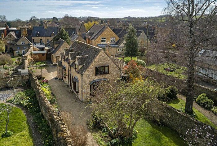 3 Bedroom House For Sale In Back Ends, Chipping Campden, Gloucestershire, GL55
