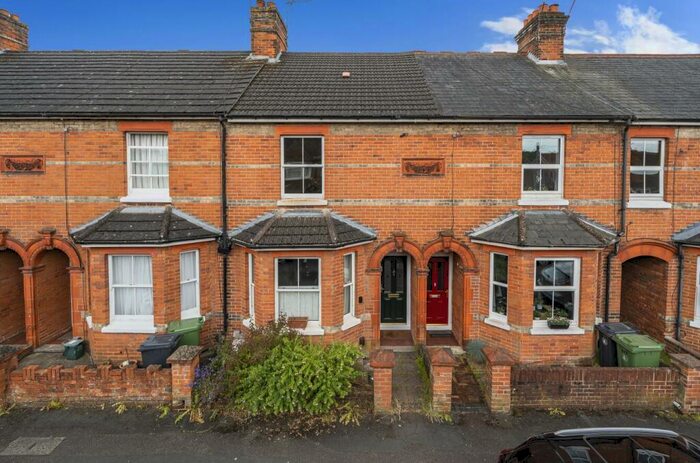 2 Bedroom House To Rent In Alexandra Avenue, Camberley, GU15