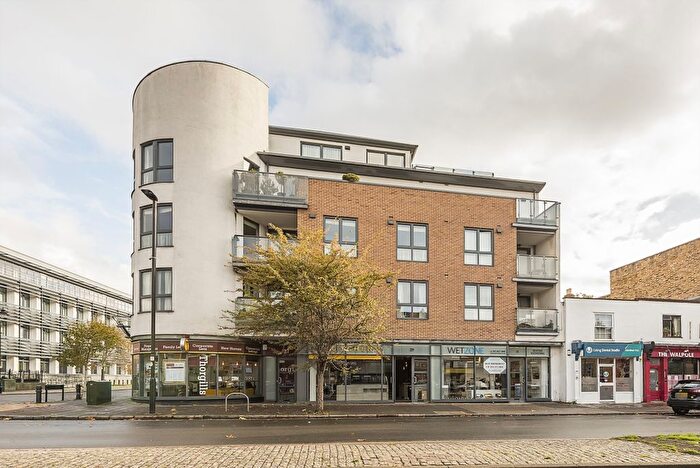 2 Bedroom Flat To Rent In St. Marys Road, London, W5