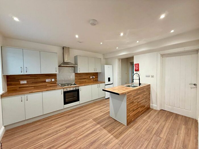 3 Bedroom Terraced House To Rent In Grays, RM17