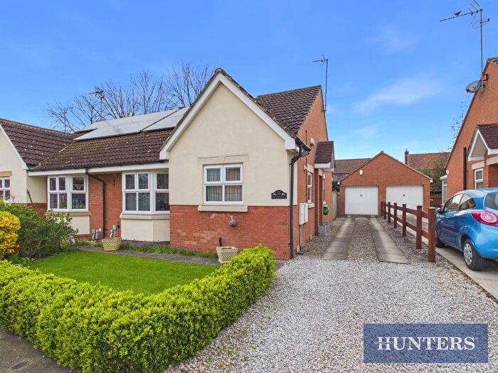 2 Bedroom Semi-detached Bungalow For Sale In The Orchard, Leven, Beverley, HU17