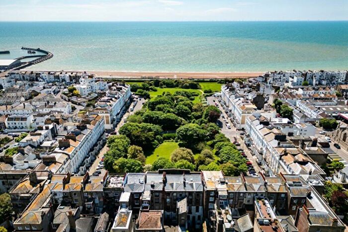 2 Bedroom Apartment To Rent In Sussex Square, Brighton, BN2