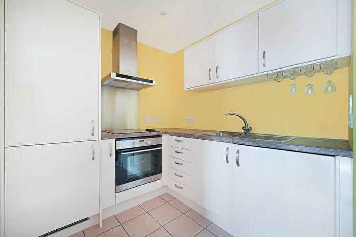 Studio To Rent In Axis Court, East Lane, SE16