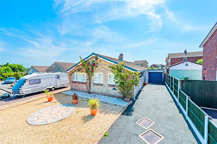 2 Bedroom Bungalow For Sale In Norton Drive, Stirchley, Telford, Shropshire, TF3